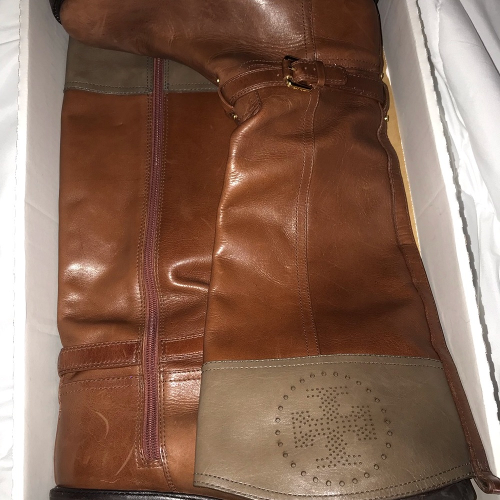 All leather Tory Burch